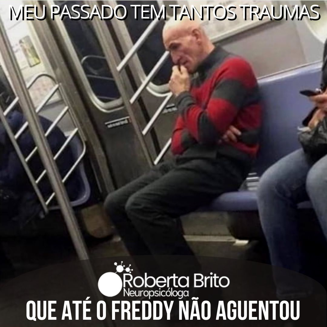Meu passado tem muitos traumas-Que poucos aguentam